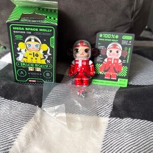 Authentic Pop Mart Mega Space Molly series 2